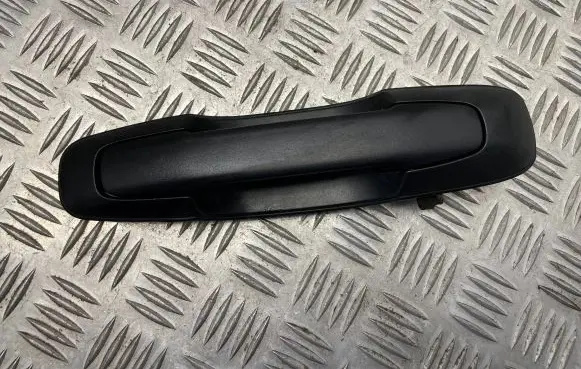 Suzuki Grand Vitara I Rear door exterior handle 8281056D00