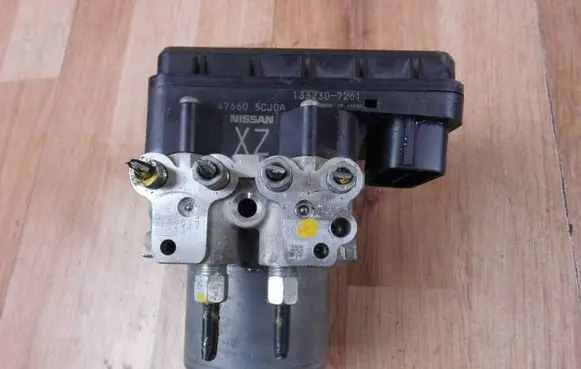 Infiniti Q60 ABS Pump 476605CJ0A