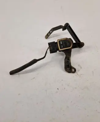 Mini Cooper Countryman R60 Front height sensor lever 6853752