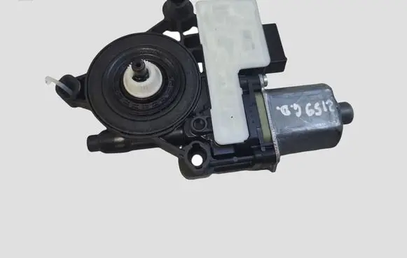 Skoda Superb B8 (3V) Rear door window regulator motor 0130822724 5Q0959812A