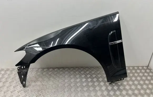 Jaguar XF X250 Fender