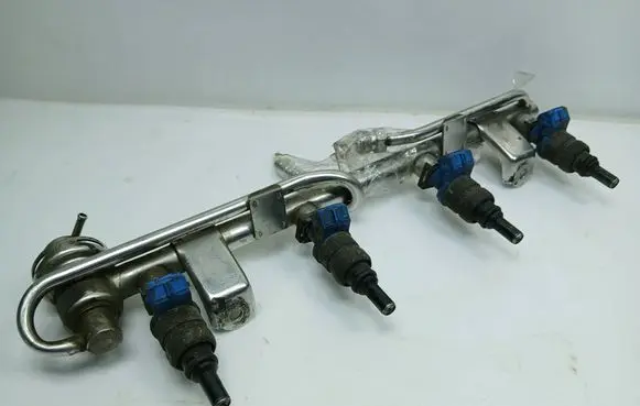 Volkswagen PASSAT B5 Fuel main line pipe 058133551FKAS 058133551F
