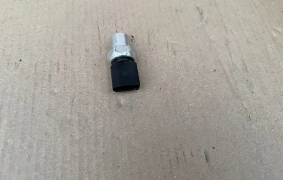 Audi A5 Air conditioning (A/C) pressure sensor 4H0959126C 224222