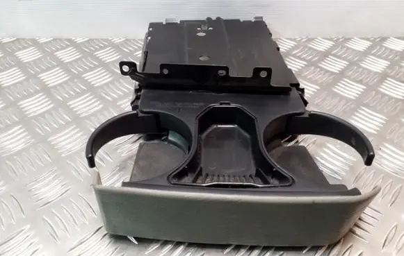 Chrysler Voyager Cup holder 0RR44TRMA
