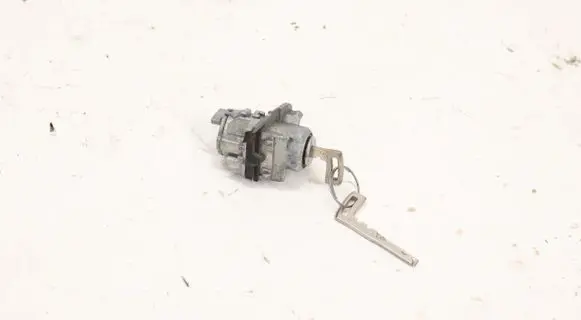 Mercedes-Benz CLA C118 X118 Ignition key/card 5778461