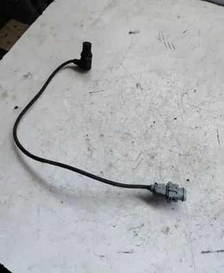 Audi A4 S4 B5 8D Crankshaft position sensor 050906433