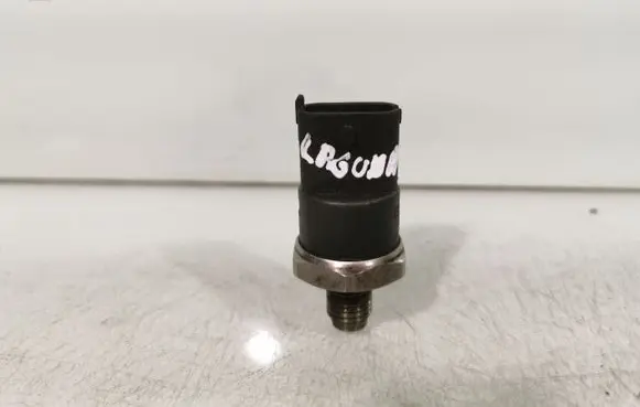 Fuel pressure sensor