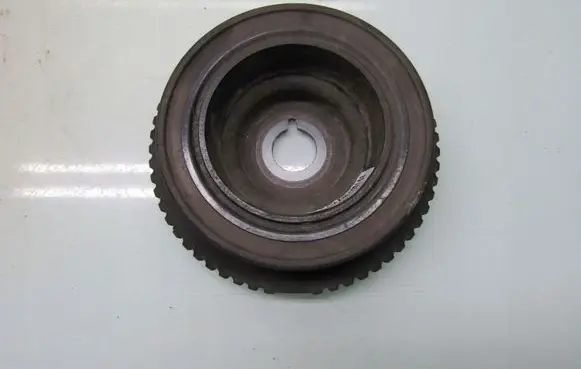 Opel Zafira A Crankshaft pulley 09128210