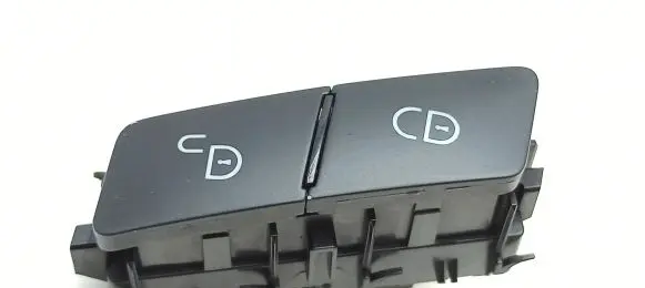 Mercedes-Benz C W204 Central locking switch button A2048706310