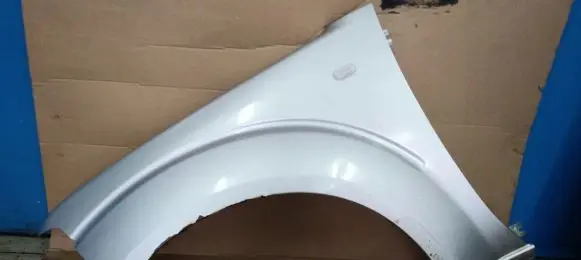 Nissan Pathfinder R51 Fender