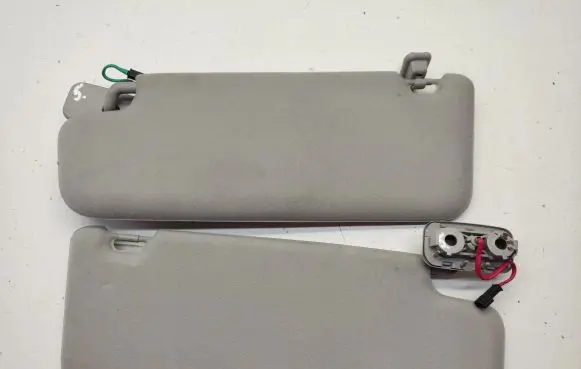 Volvo S80 Sun visor