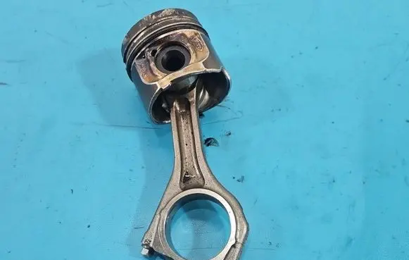 Land Rover Evoque I Piston IMPRK1557004