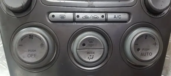 Mazda 6 Climate control unit qm15e2e