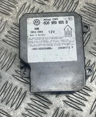 Volkswagen PASSAT B5.5 Airbag control unit/module 6Q0909605B 5WK42869 28990112F