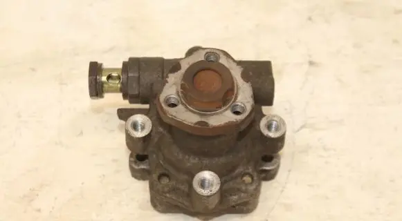 Volkswagen Sharan Power steering pump 7M0145157AA