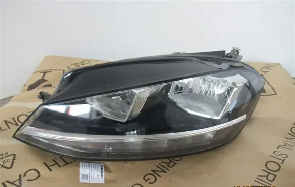 Volkswagen Golf VII Headlight/headlamp 5G1941005D