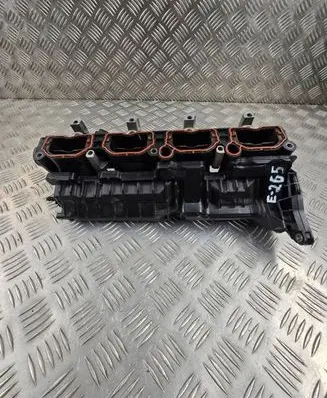 Audi A8 S8 D4 4H Intake manifold 079133340S