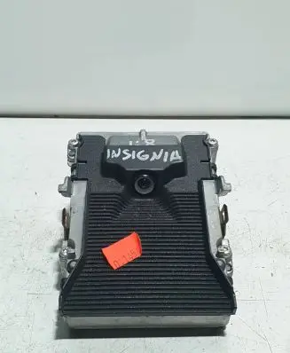 Opel Insignia A Windshield/windscreen camera 13330410 5BB00998003