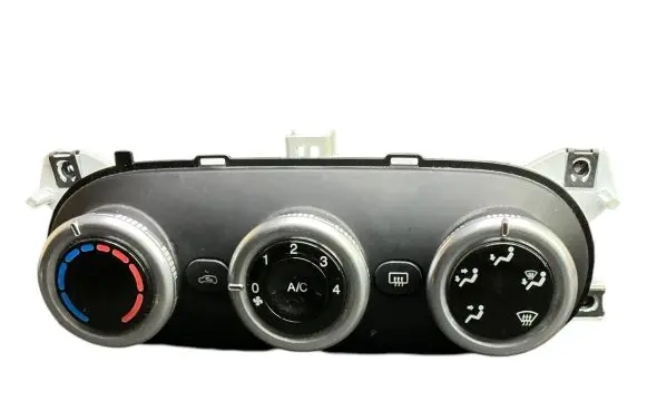 Fiat 500L Climate control unit 5R2240100
