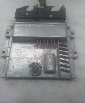 Peugeot 508 RXH Engine control unit/module 9808270880