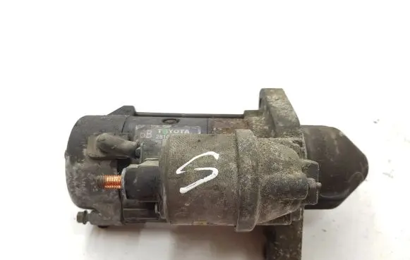 Toyota Avensis T250 Starter motor 281000G040