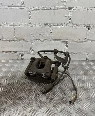 BMW 1 E81 E87 Front brake caliper