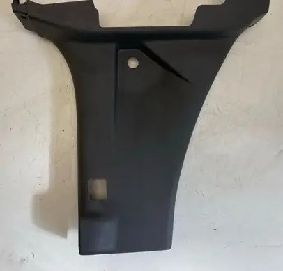 Toyota Sienna XL40 IV (B) pillar trim (top) 6241308070