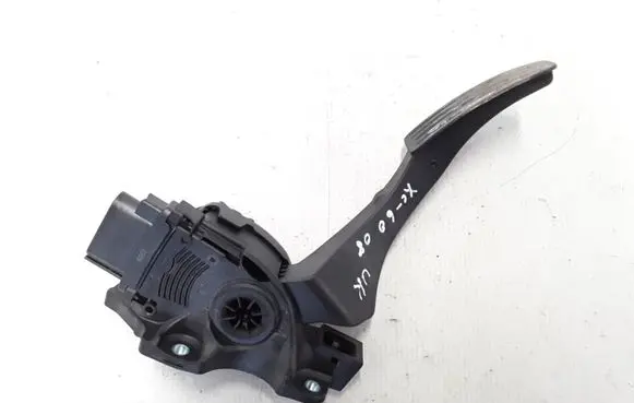 Volvo XC60 Accelerator throttle pedal 6G929F836CD