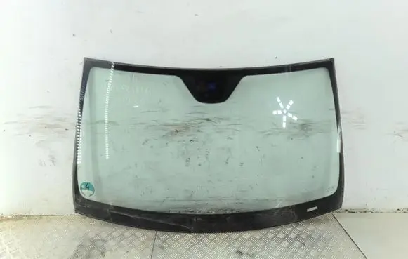 Mercedes-Benz C W204 Front windscreen/windshield window 43R000983