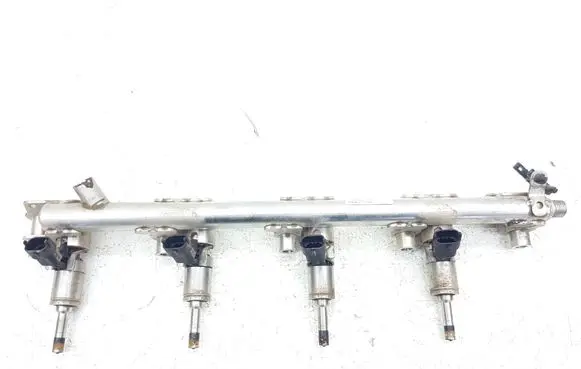 Ford Fusion II Fuel injectors set FB5E9F797 FB5E9F797AC CJ6E9D280