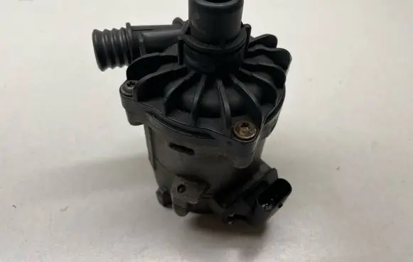 BMW 5 F10 F11 Electric auxiliary coolant/water pump 2284291