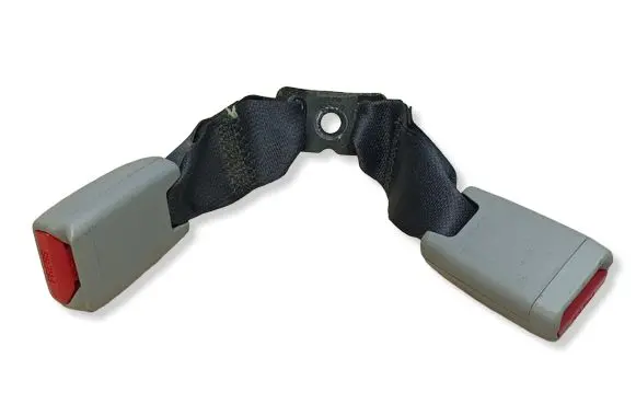 Lexus IS 220D-250-350 Rear seatbelt buckle 051120AA