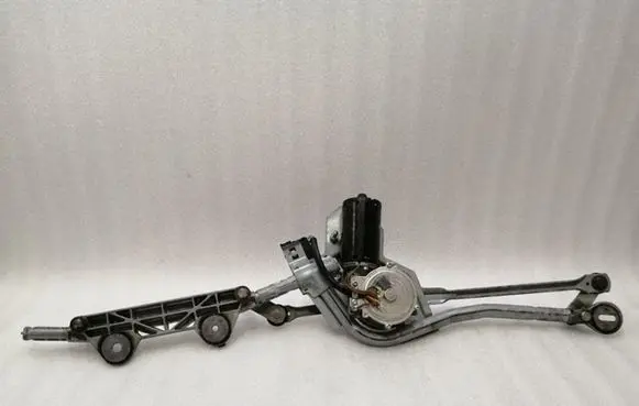 Mercedes-Benz SL R230 Front wiper linkage and motor A2308200042