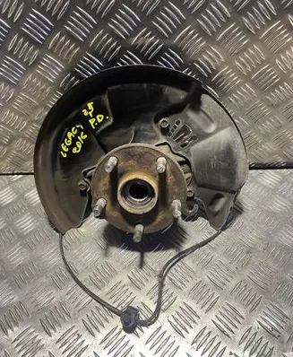 Subaru Legacy Front wheel hub