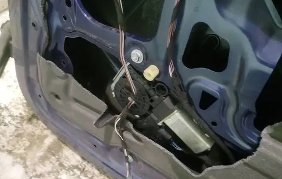 BMW 3 E90 E91 Sliding door window regulator with motor 