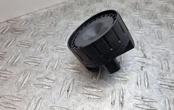 BMW 5 F10 F11 Horn signal 9303560
