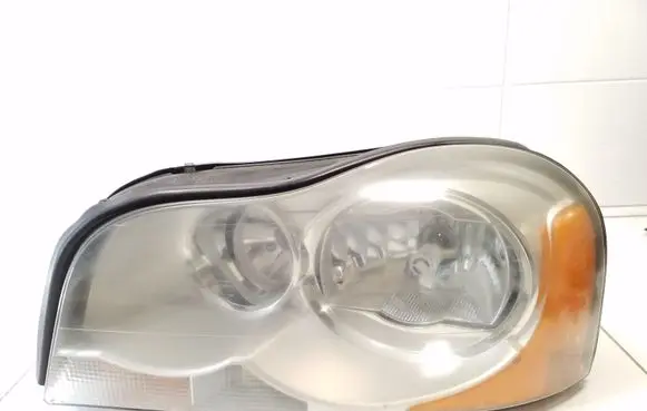Volvo XC90 Headlight/headlamp 30698813 89900298 89035113
