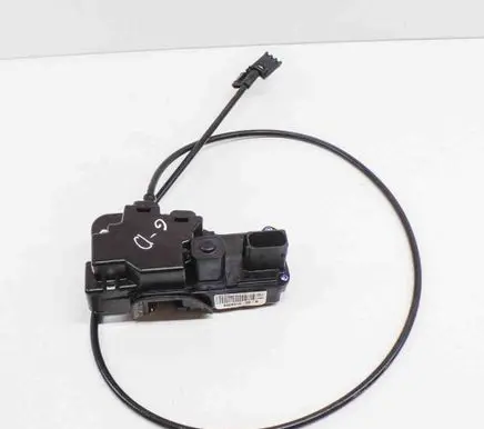 Tesla Model S Rear door lock 600891400D