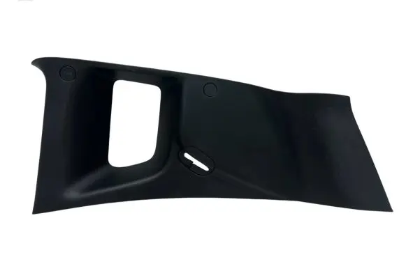 (C) pillar trim