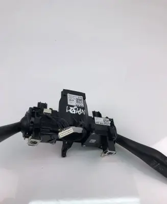 Volkswagen PASSAT B8 Indicator stalk 1K5953502R