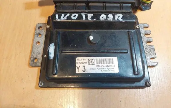 Nissan Note (E11) Engine control unit/module ECU MEC37-510