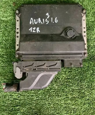Toyota Auris 150 Engine control unit/module ECU 89661-02W81 MB2754008820