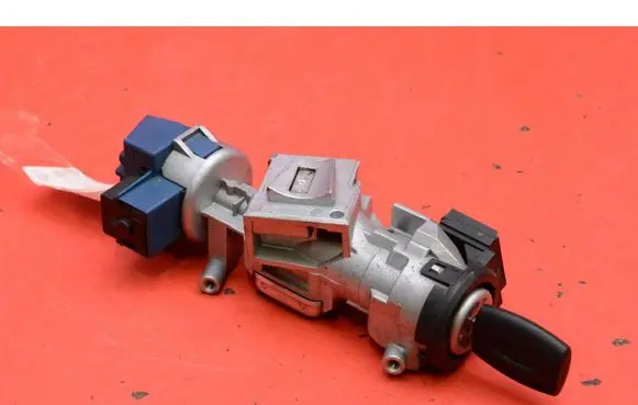 Ford Mondeo MK IV Ignition lock 3M513F880AD
