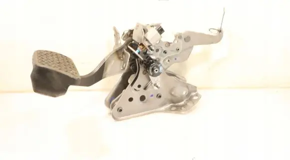 Lexus NX Clutch pedal 