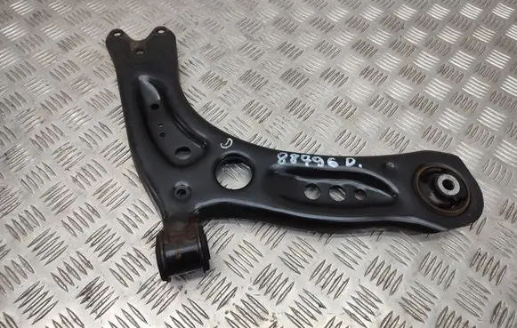 Seat Leon (5F) Front lower control arm/wishbone 5Q0407152L