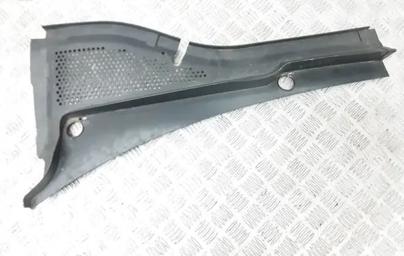 Volkswagen Golf VII Wiper trim 5C1819403A