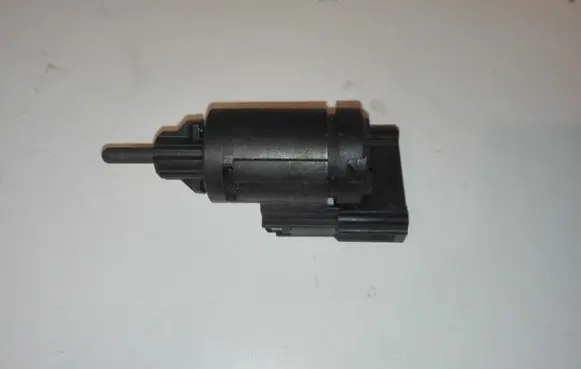 Brake pedal sensor switch