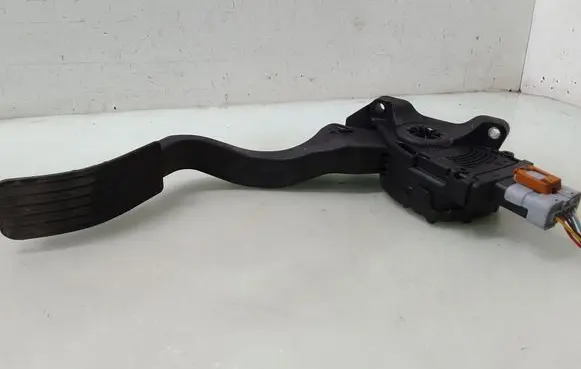 Peugeot 308 Accelerator throttle pedal 9671433780