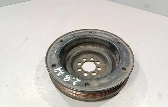 Volkswagen PASSAT B5.5 Crankshaft pulley 078105251L
