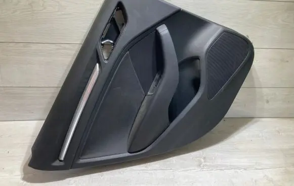 Audi A3 S3 8V Rear door card panel trim 8v4863980b